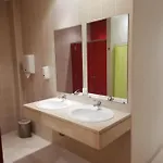 Hi - De Juventude Hostel *